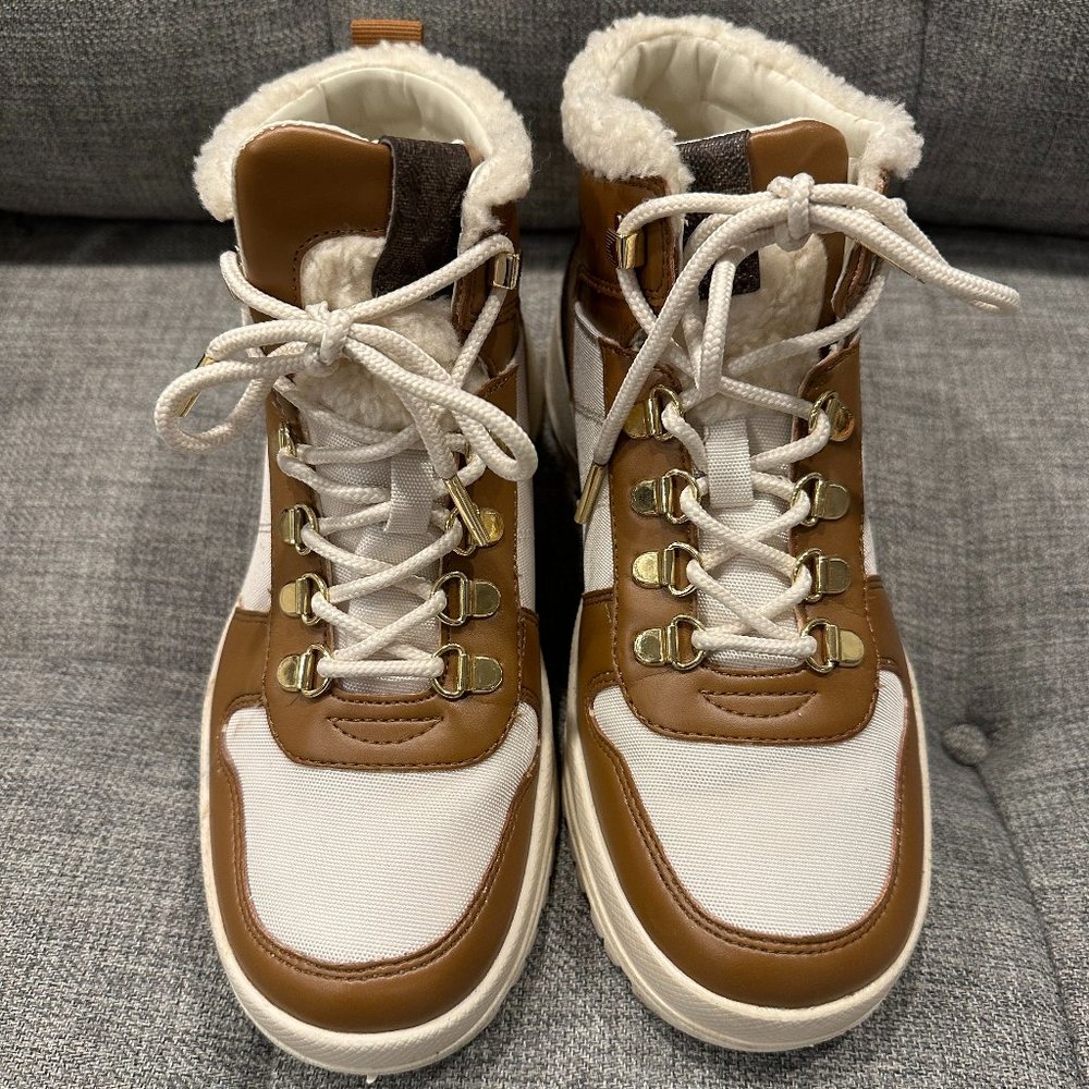 Michael Kors Women's Cosgrave Bootie